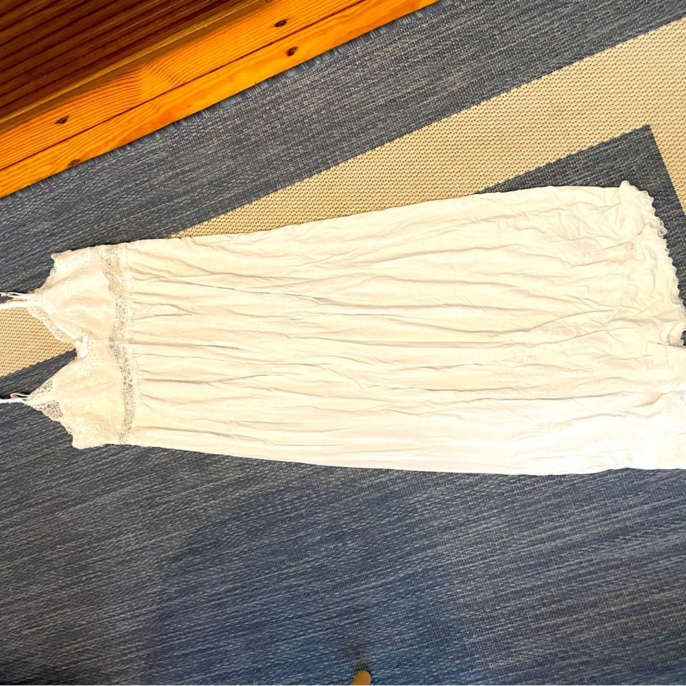 Women’s sexy slip / night gown